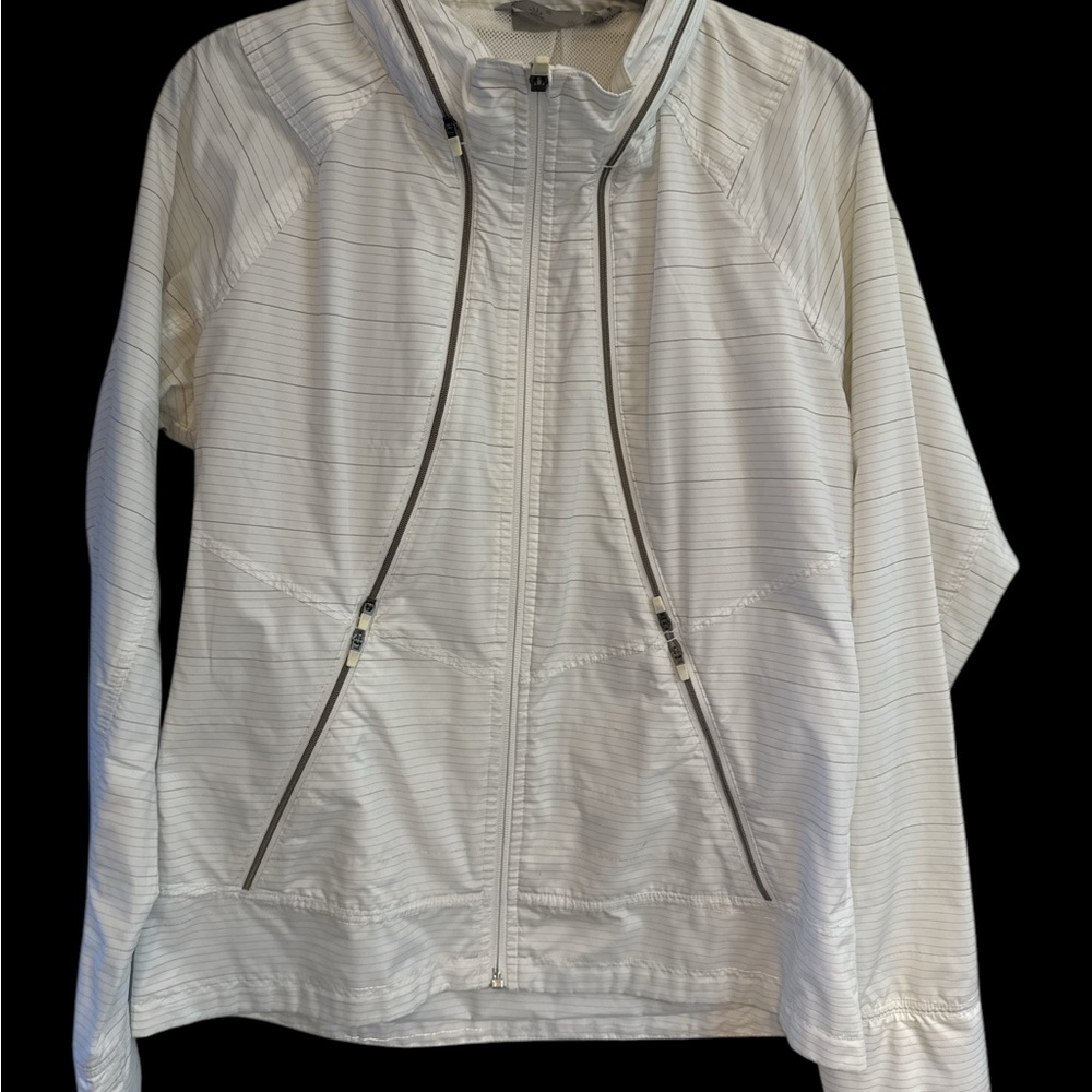 Athleta Ladies’ White Mesh Rain Jacket EUC - Picture 3 of 11